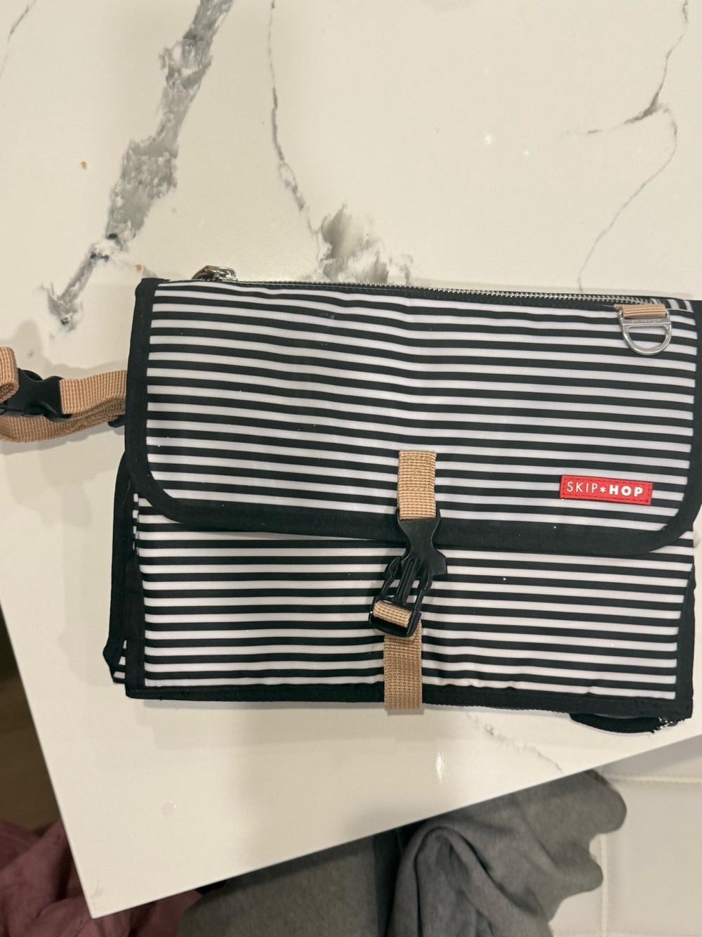 Skip Hop Black and White Striped Men's Toiletry Organizer with Tan Accent never